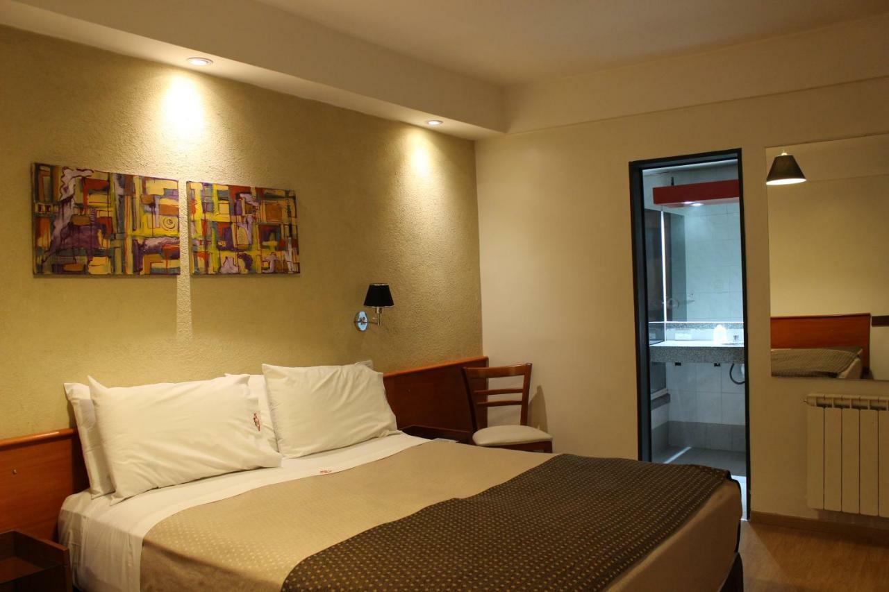 Viena Hotel 2*